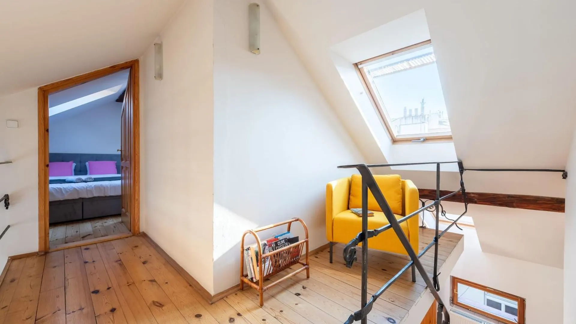 Stylish 2-Level Apartment Near The National Theatre 布拉格 0*,
